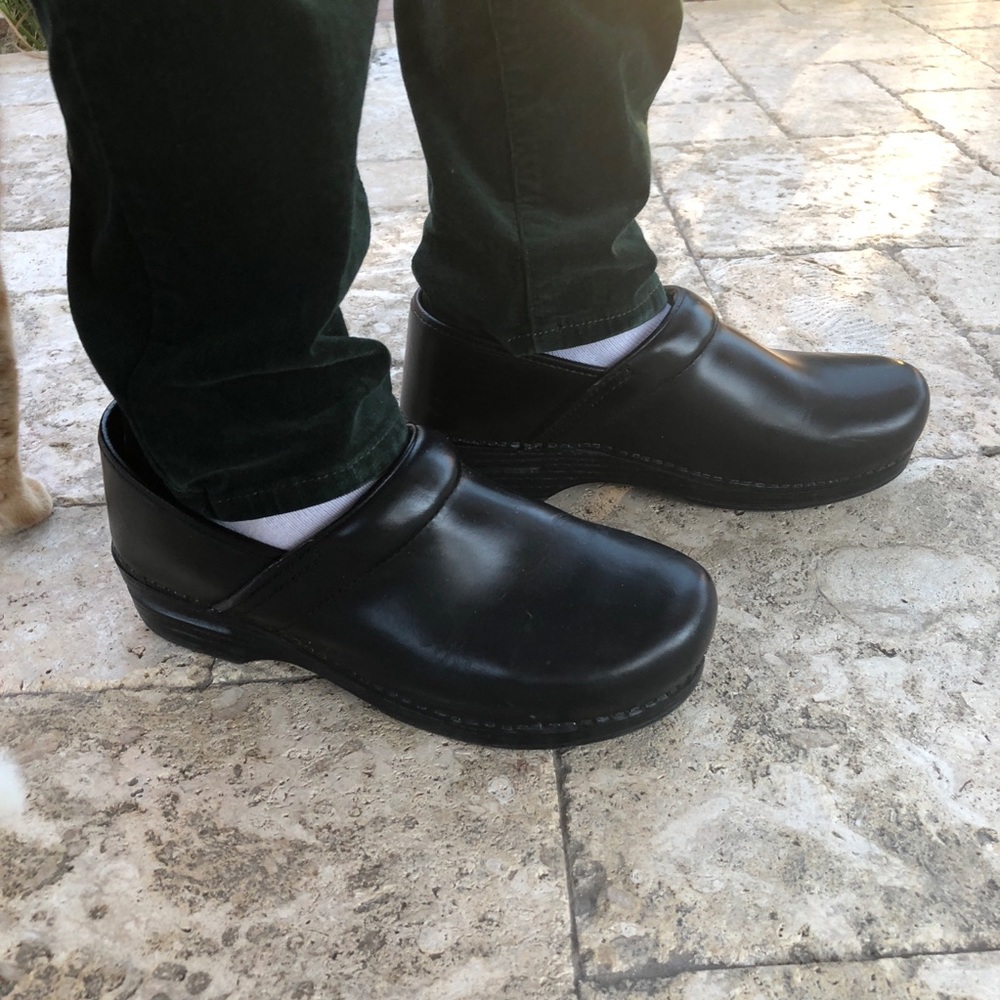 Dansko Black Leather XP clogs Size 41